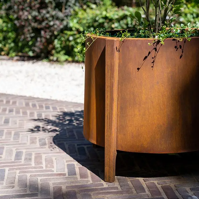 Pflanzenkübel Botan aus CorTen