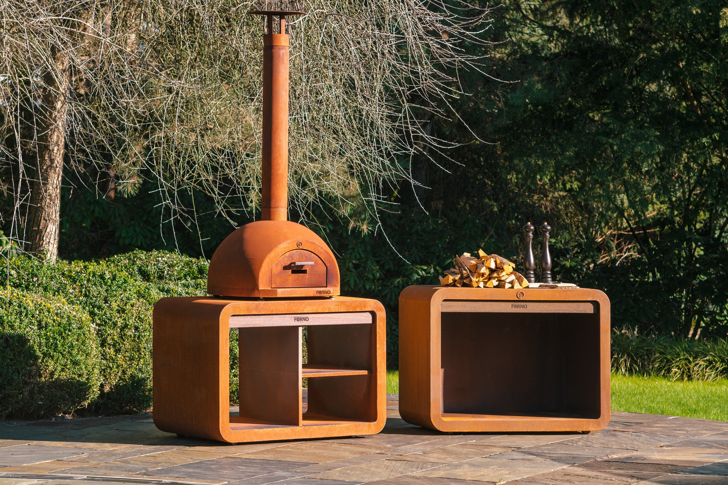 Station Dome Standard en Corten