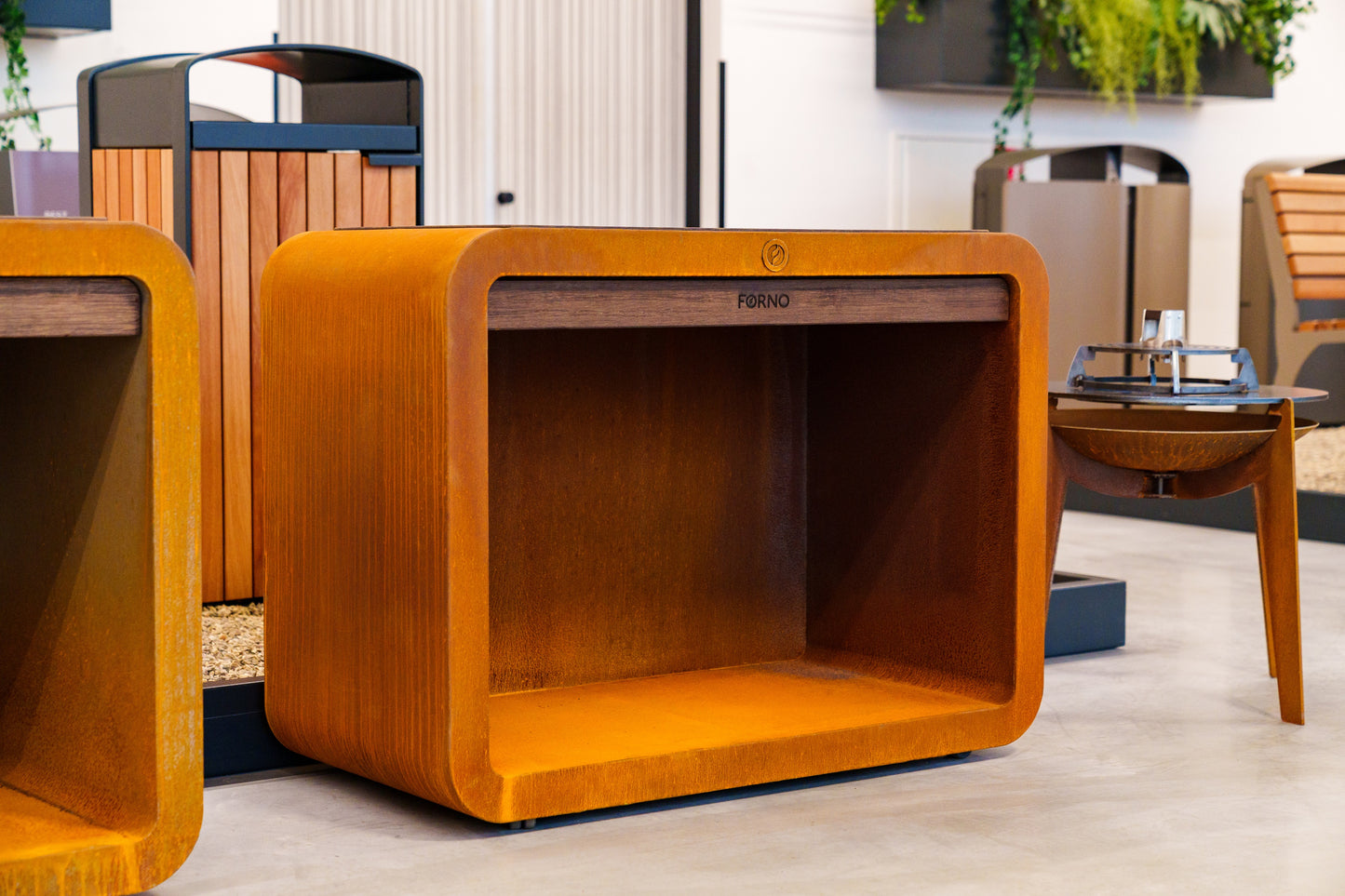 Station Dome Standard en Corten