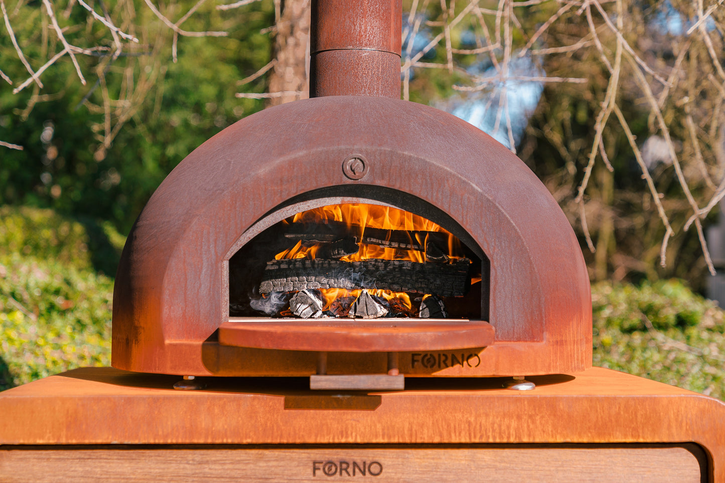 Pizza-Dome aus Cortenstahl