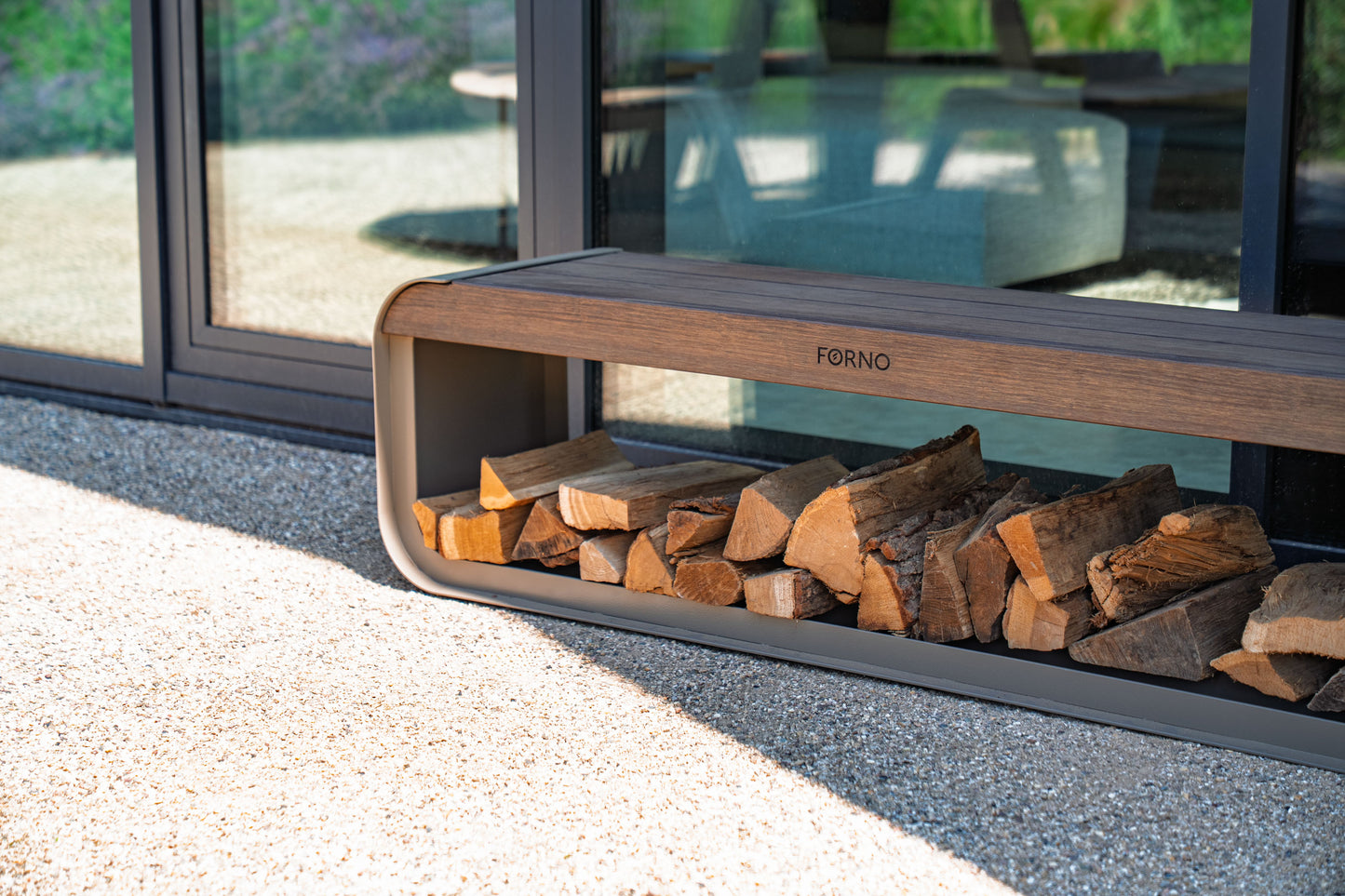 Holzlager, SERRA, mit Sitzfläche, Aluminium